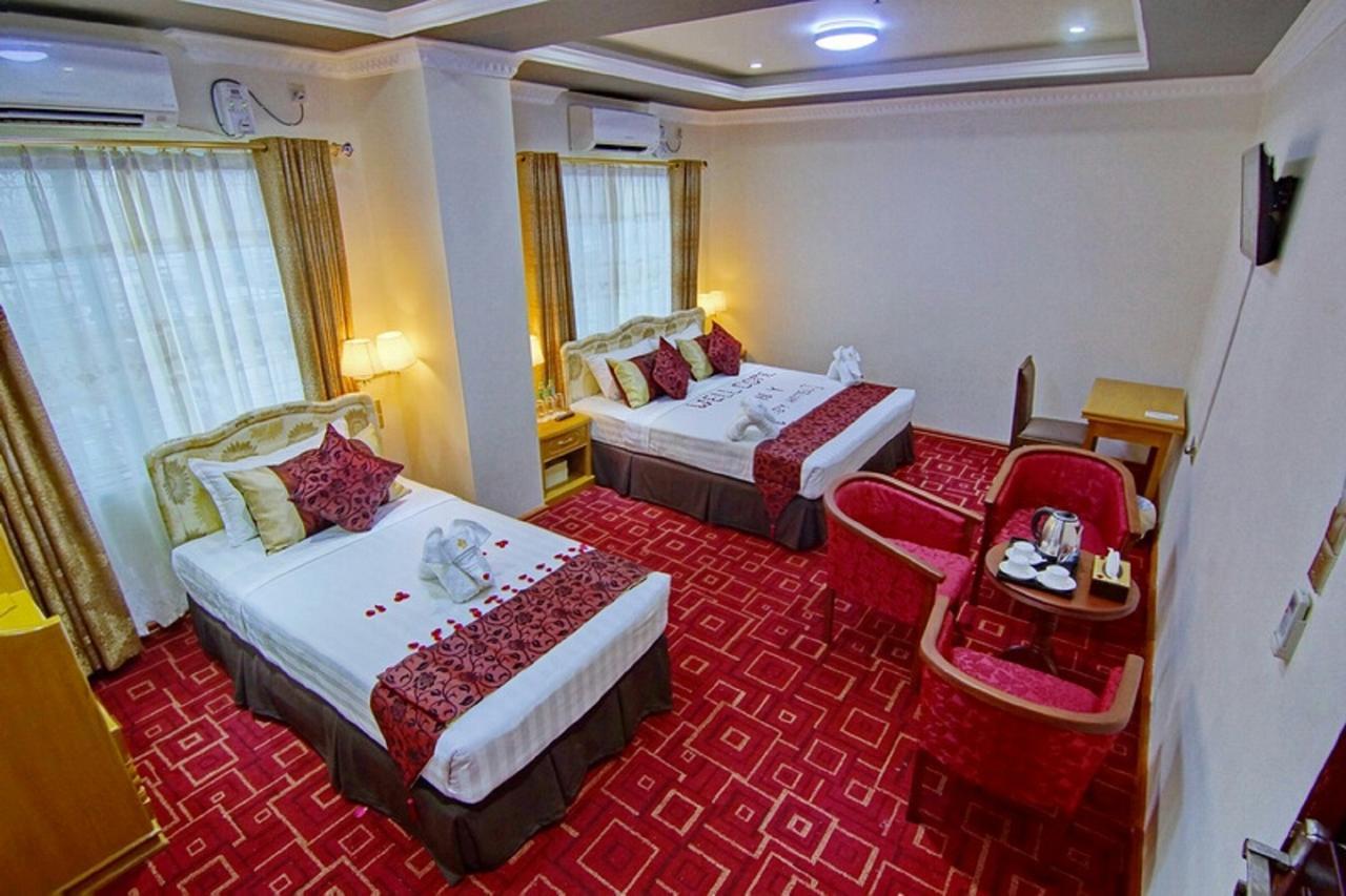 Myat Nan Yone Hotel Mandalay Exterior photo